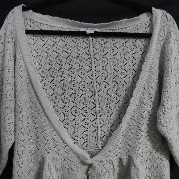 JESSICA - Petite | large (14-16) 16P | Elegant Crochet Cardigan | Single Button - Picture 4 of 16